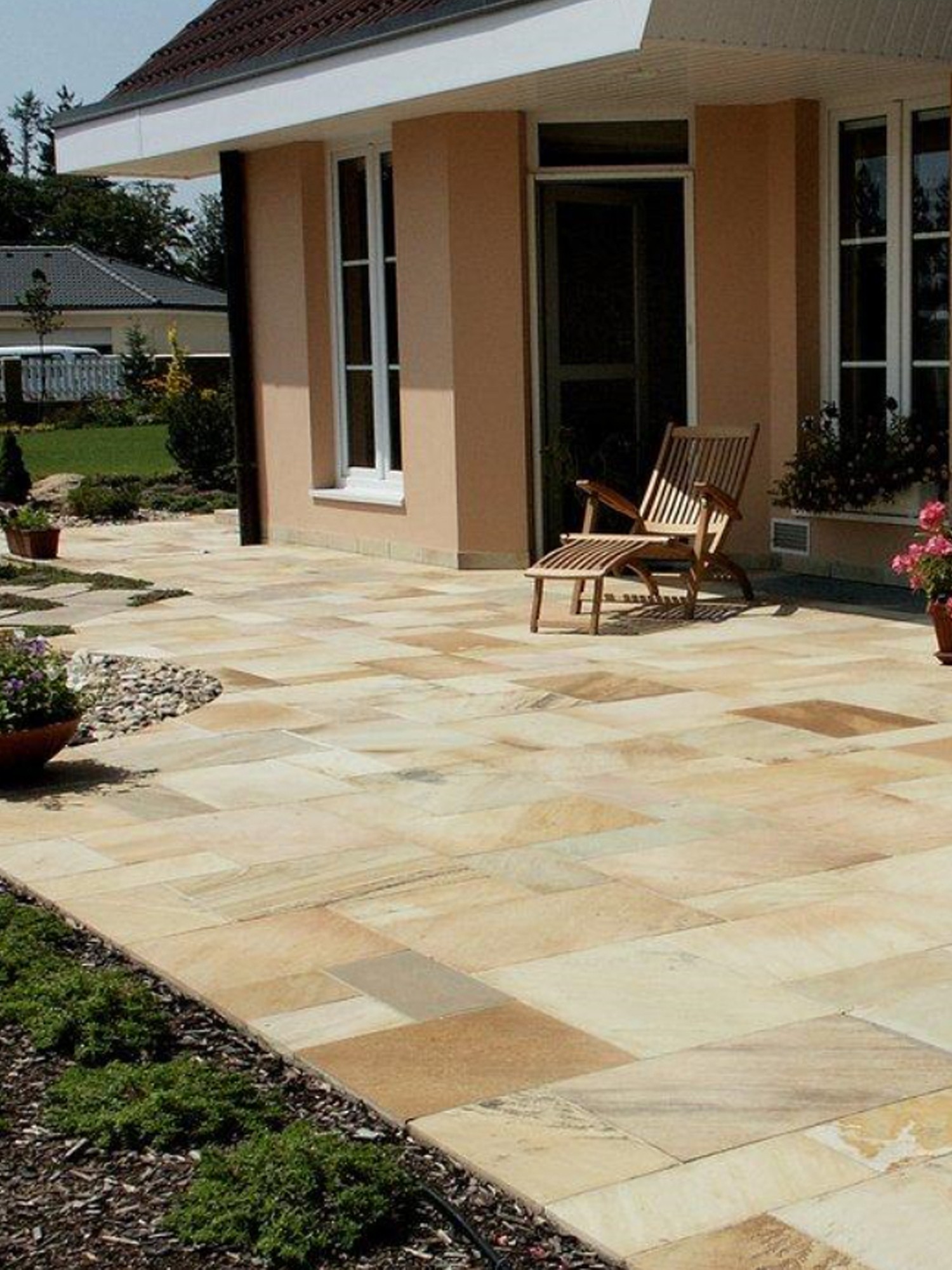 Fossil Mint Indian Sandstone Paving Slabs - Mix Size Patio Pack
