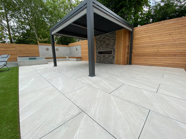 Verona Bianco Outdoor Tile - 600x600x16mm
