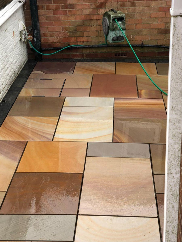 Buff Smooth And Sawn Sandstone Single Size Paving Slabs - 900x600mm