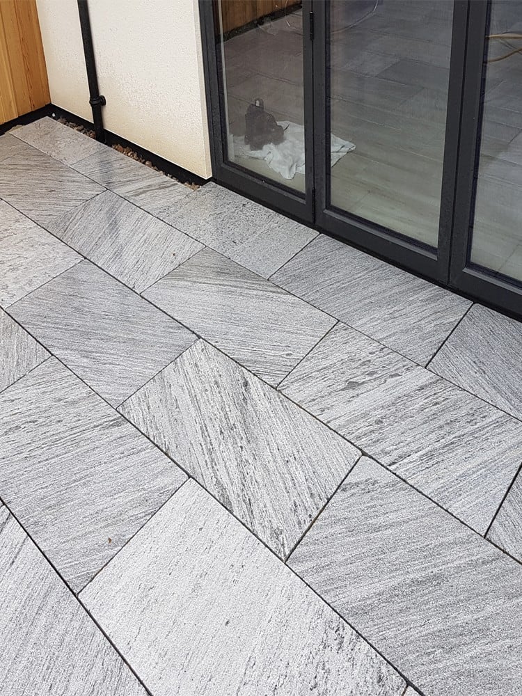 Lincoln Grey Marble Paving Slabs - Mix Size Patio Pack