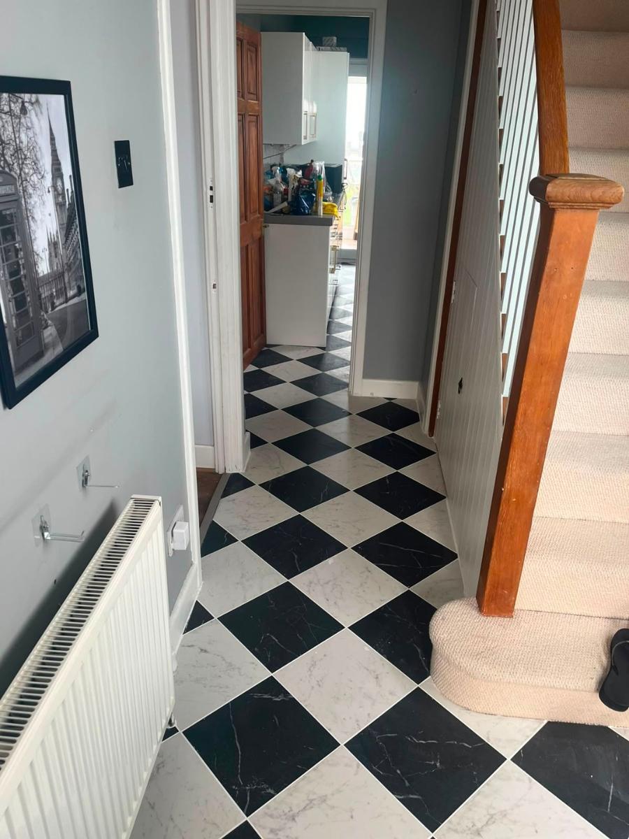Lusso Carrara + Lusso Nero Checkerboard Porcelain Tiles - 300x300mm