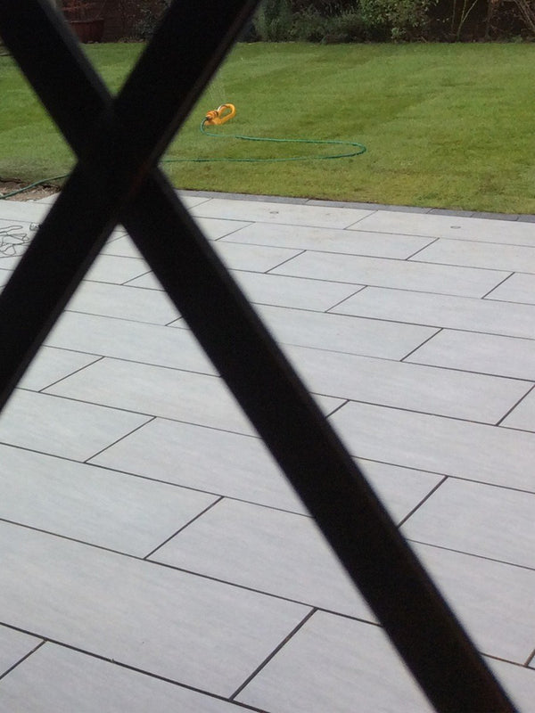 Quartz Grey Outdoor Porcelain Paving Slabs - 900x450x20mm