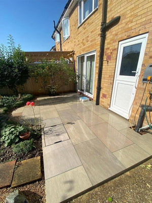 Raj Green Outdoor Porcelain Tile - 900x600x20mm