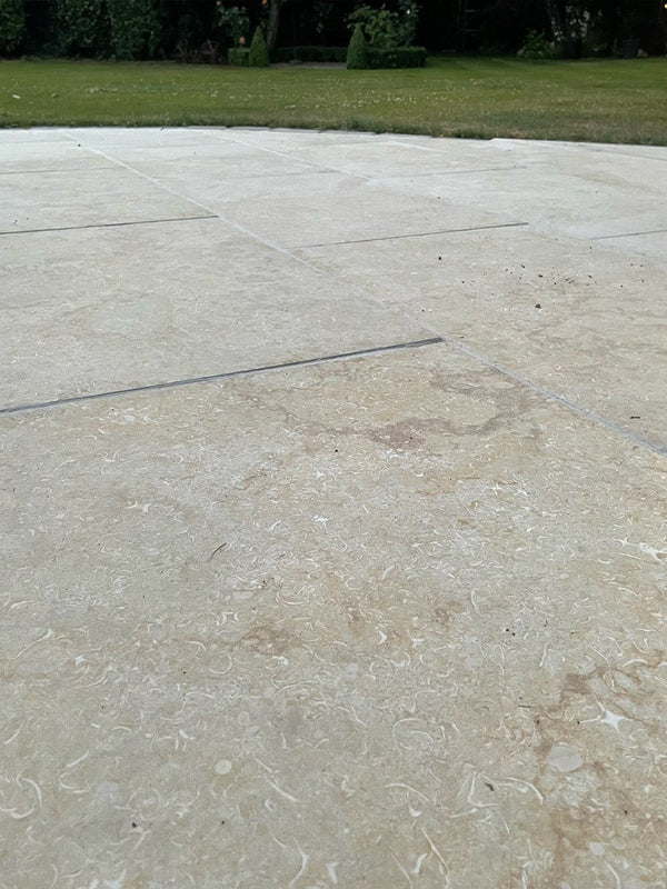 Sahara Beige Tumbled Limestone Paving Slabs - 900x600mm
