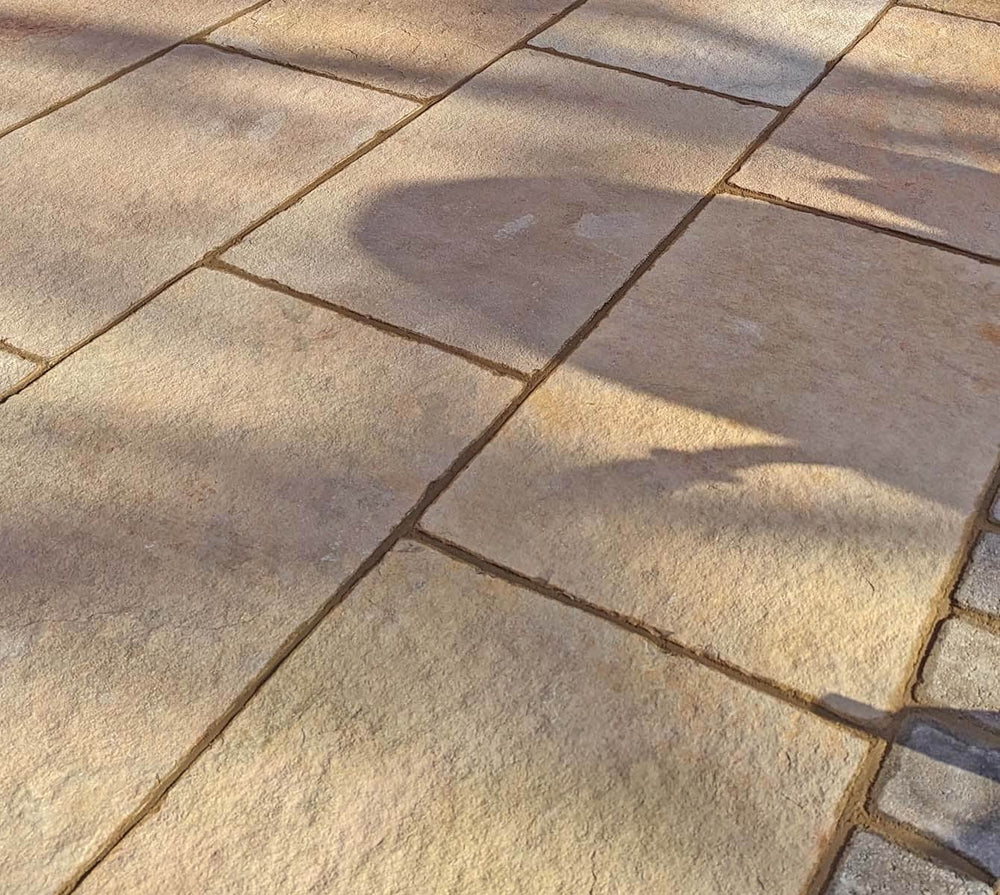 Tandur Yellow Antique Limestone Paving Slabs - 900x600mm