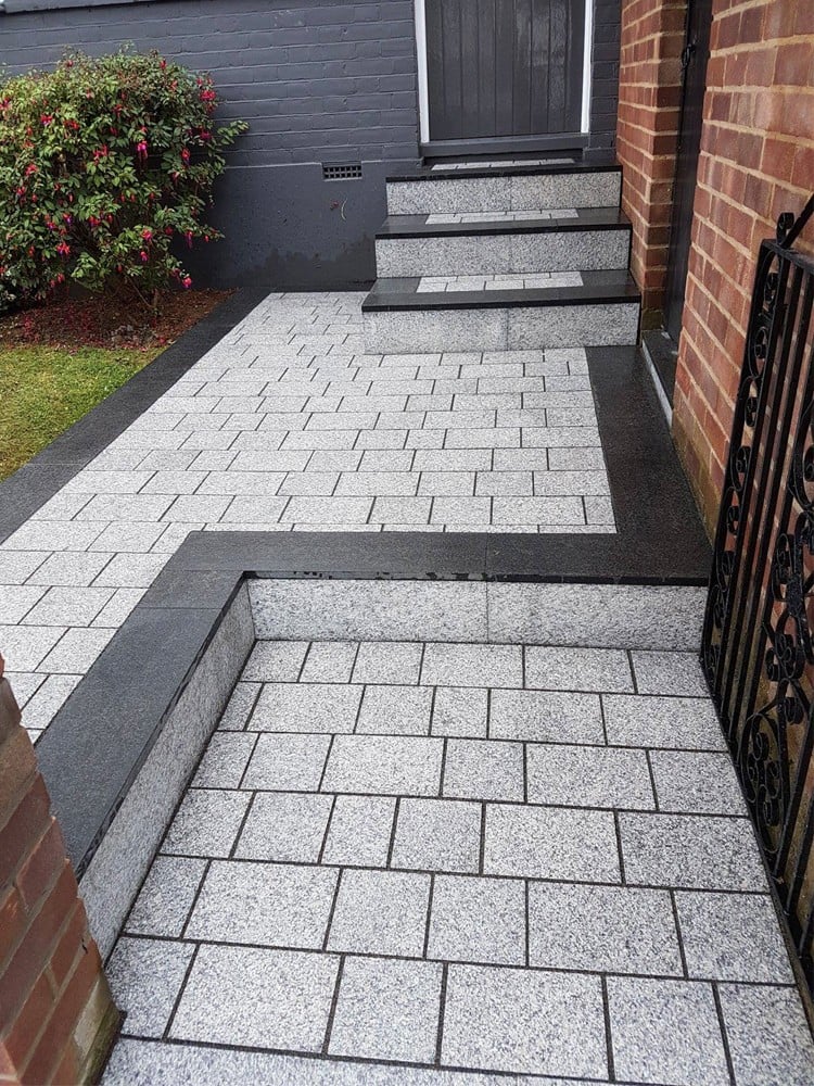 Light Grey Sawn Granite Driveway Setts - Premium Non-Slip Block Paving