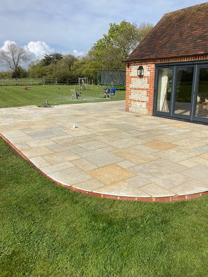 Tandur Yellow Antique Limestone Paving Slabs - Mix Size Patio Pack