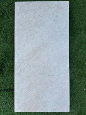 Quartz White Outdoor Porcelain Bullnose - 900x450x20mm