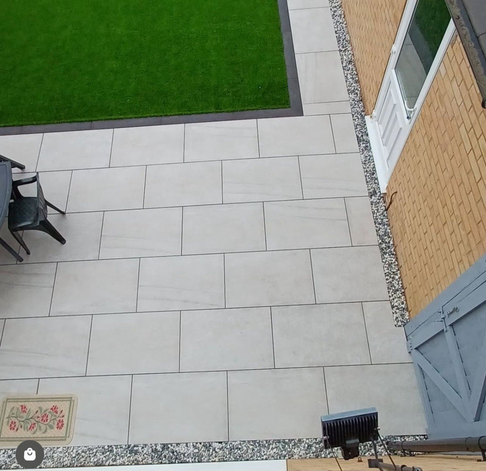 Verona Bianco Outdoor Porcelain Paving Tiles - 900x600x20mm
