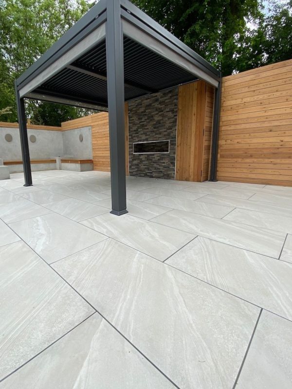 Verona Bianco Outdoor Porcelain Paving Tiles - 900x600x20mm
