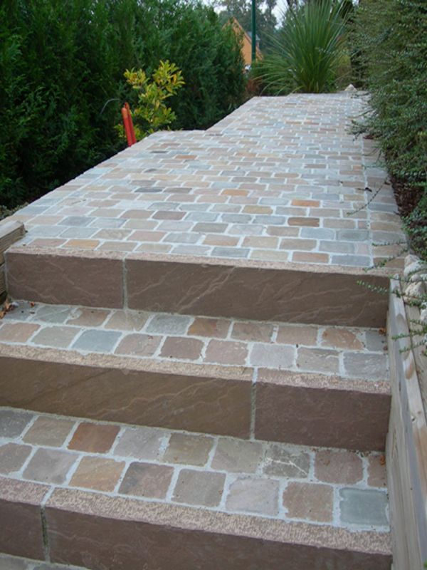 Raj Green Riven Indian Sandstone Setts - Mix Size Pack