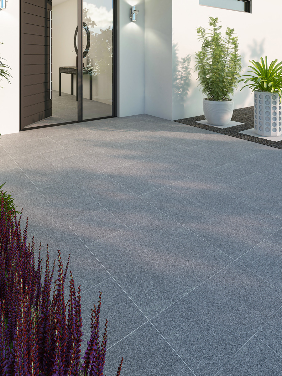 Mid Grey Granite Effect Outdoor Porcelain Paving Slabs - Mix Size Pack